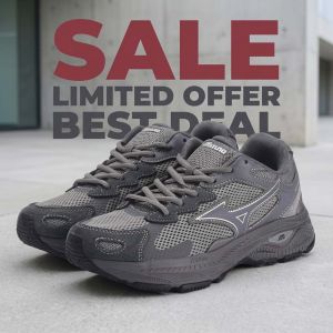 MIZUNO RACER S OARISM