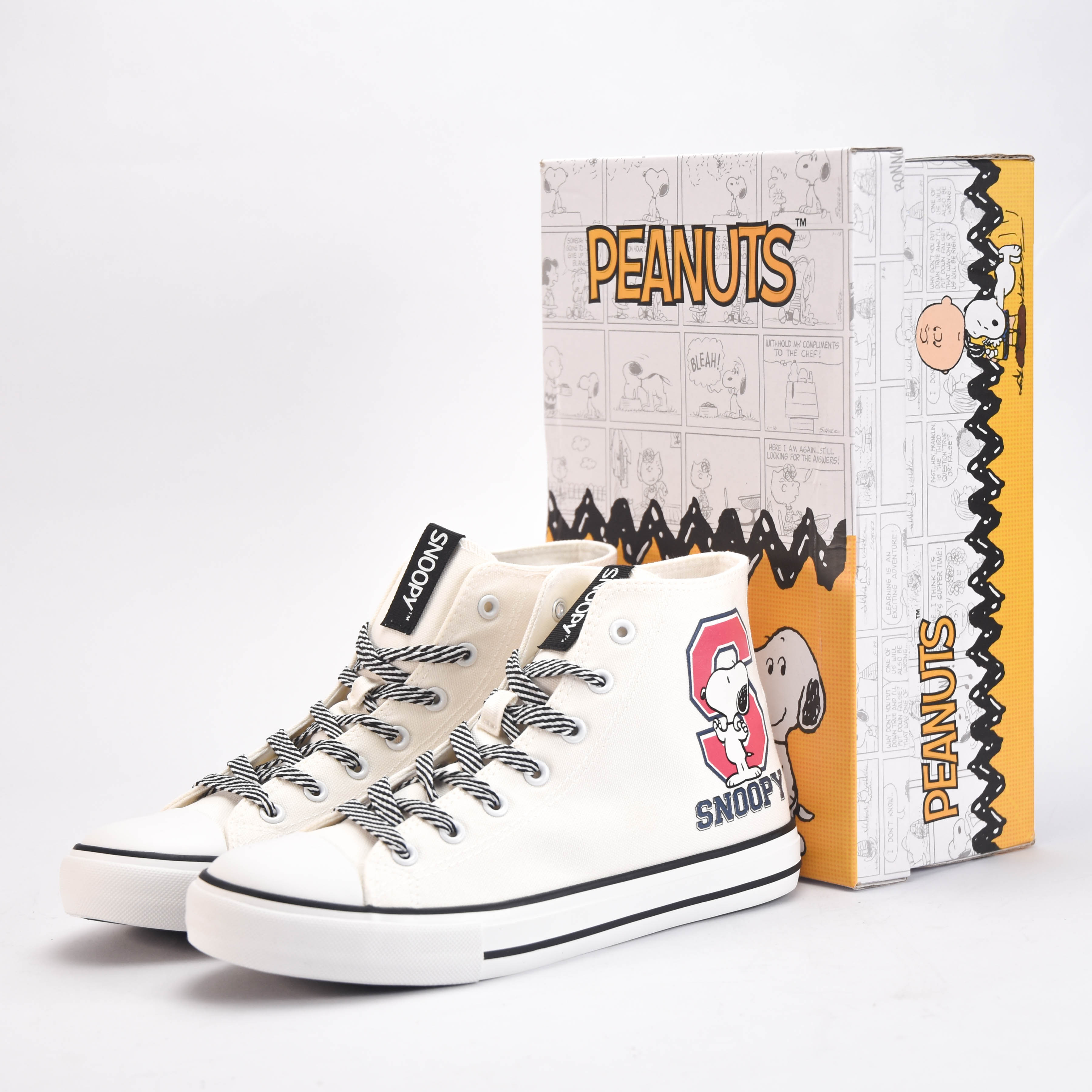 PEANUTS SHOES