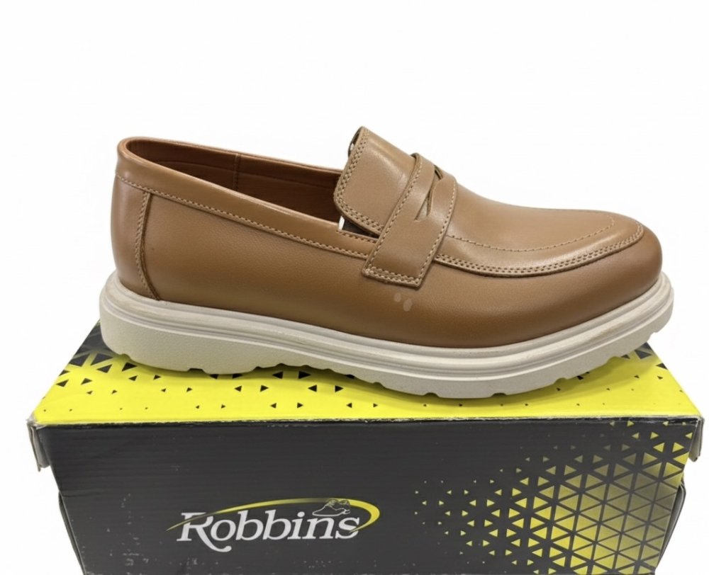 حذاء "Robbins" لوفر (Loafer) كلاسيكي – إطلالة ملكية تجمع بين الفخامة والراحة اليومية