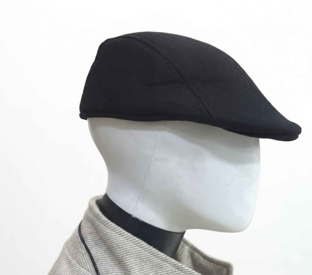 قبعة كلاسيكية بتصميم عصري - لون أسود ملكي