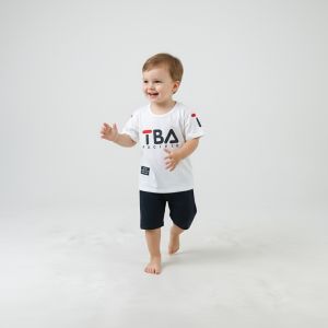 ENSEMBLE TRICOT BLANC ET SHORT NOIR MOTIF TBA PACIFIC