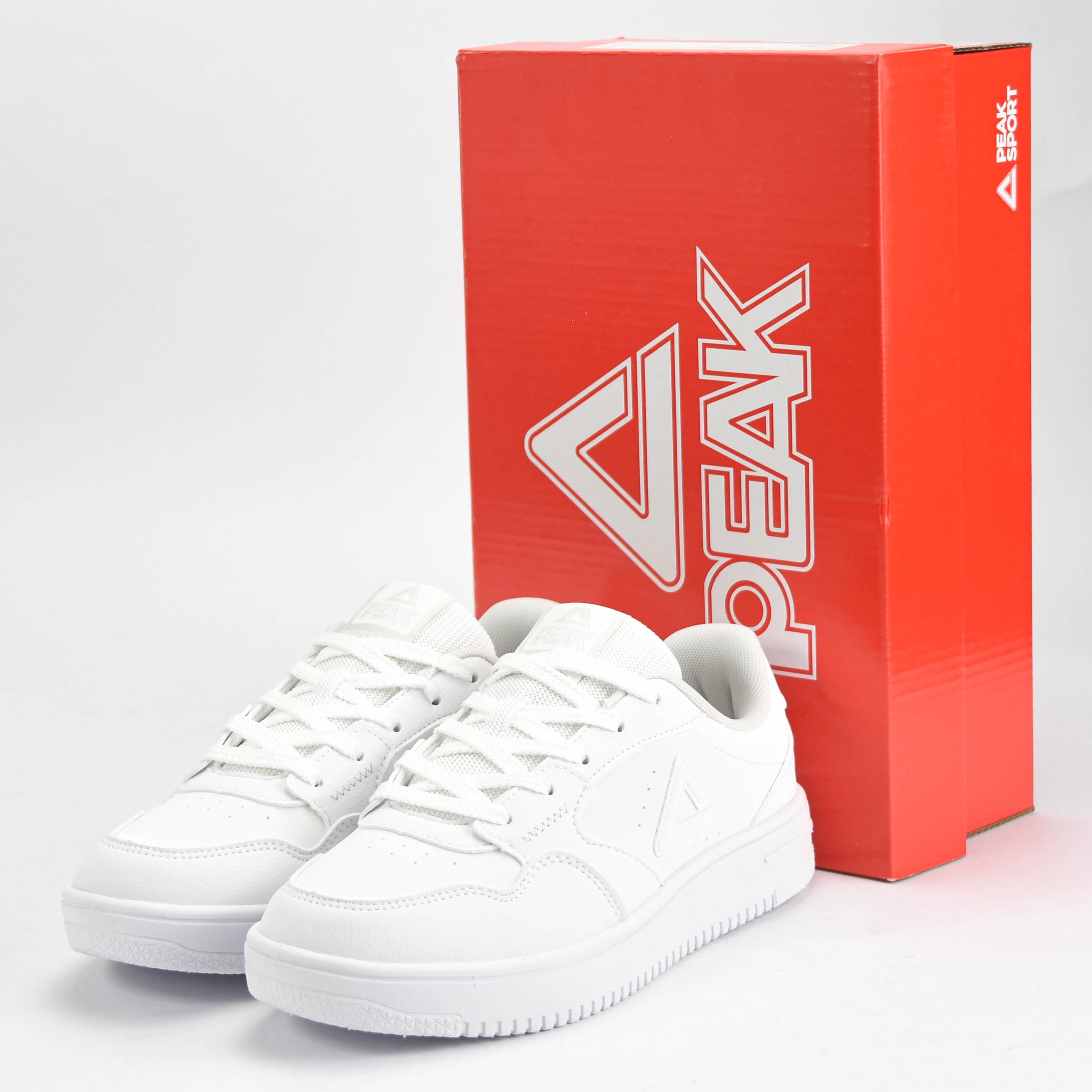 PEAK SHOES